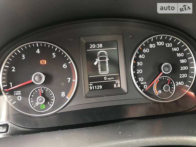 Грузопассажирский фургон Volkswagen Caddy 2012 в Хмельницком