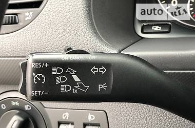 Минивэн Volkswagen Caddy 2012 в 