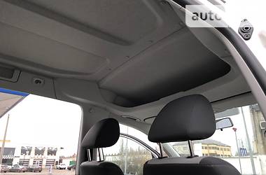 Минивэн Volkswagen Caddy 2012 в 