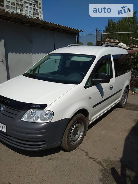 Позашляховик / Кросовер Volkswagen Caddy 2009 в 