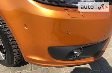  Volkswagen Caddy 2013 в 