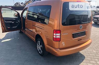  Volkswagen Caddy 2013 в 