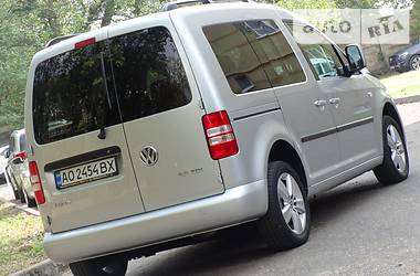 Мінівен Volkswagen Caddy 2013 в Мукачевому