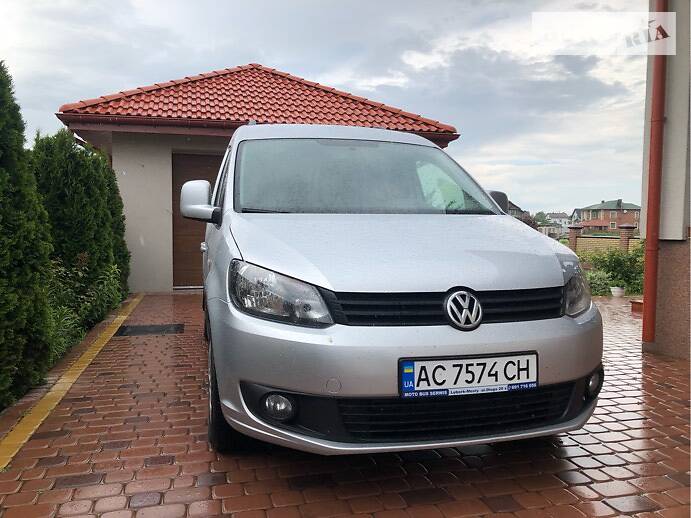 Мінівен Volkswagen Caddy 2014 в Луцьку