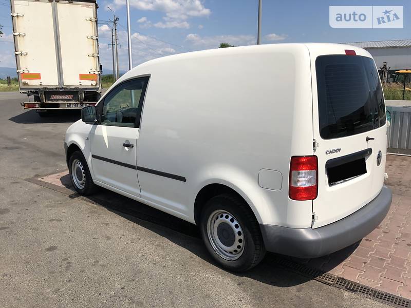 Вантажопасажирський фургон Volkswagen Caddy 2004 в Хусті