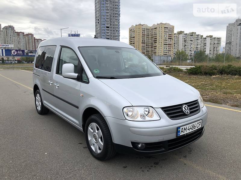 Универсал Volkswagen Caddy 2008 в Киеве