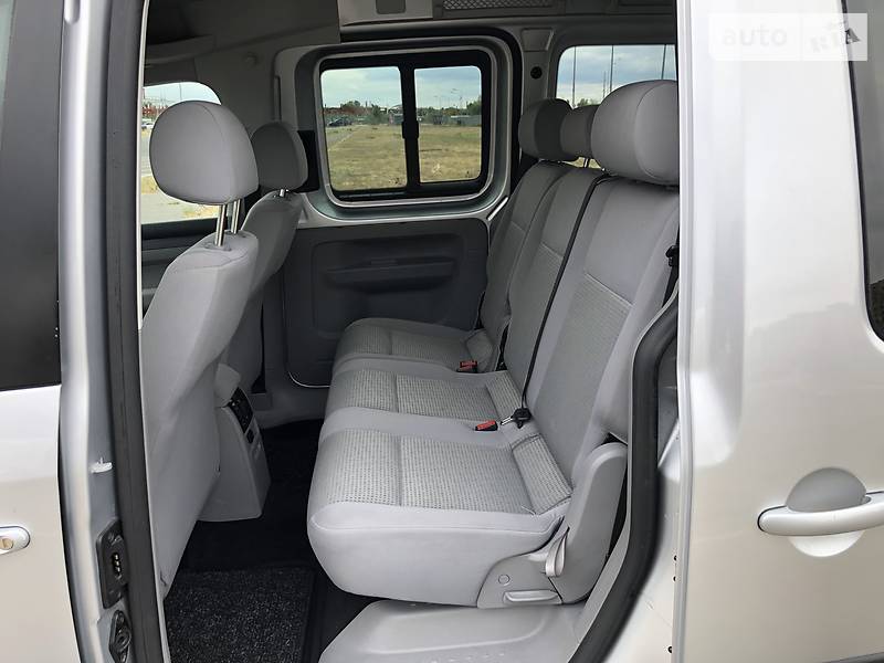 Универсал Volkswagen Caddy 2008 в Киеве
