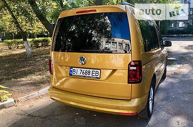 Минивэн Volkswagen Caddy 2018 в 