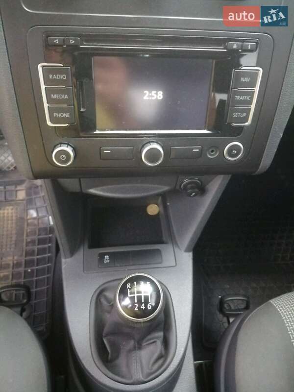 Універсал Volkswagen Caddy 2011 в Кривому Розі