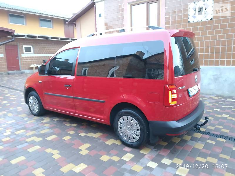 Грузопассажирский фургон Volkswagen Caddy 2016 в Дубно