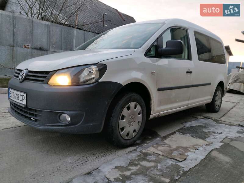 Минивэн Volkswagen Caddy 2015 в Хмельницком