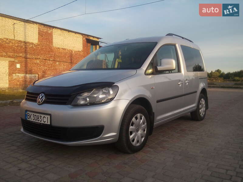 Минивэн Volkswagen Caddy 2011 в Рокитном
