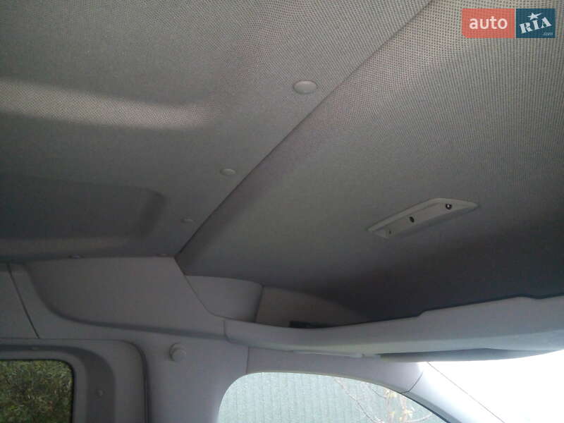 Минивэн Volkswagen Caddy 2011 в Рокитном