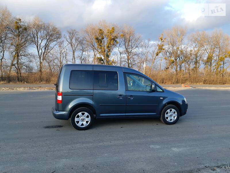 Минивэн Volkswagen Caddy 2008 в Полтаве