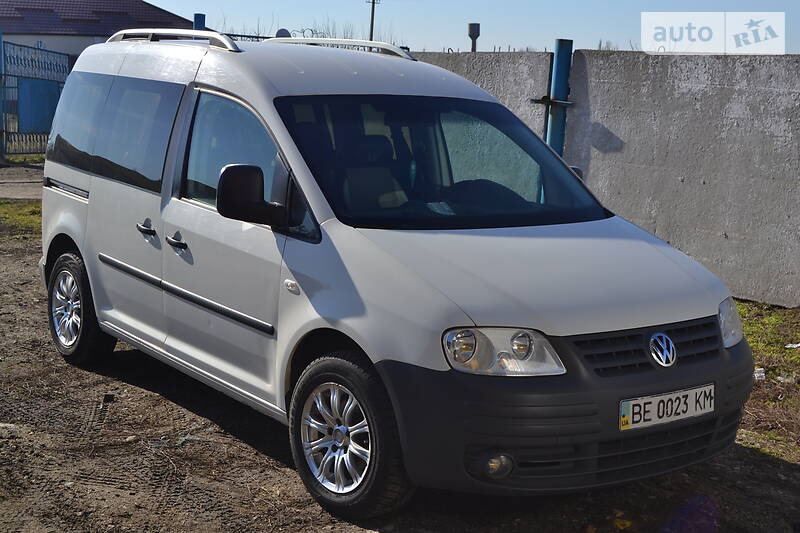 Универсал Volkswagen Caddy 2010 в Новом Буге