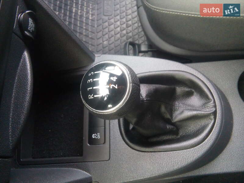 Минивэн Volkswagen Caddy 2011 в Рокитном