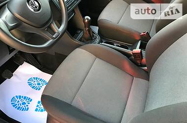 Вантажопасажирський фургон Volkswagen Caddy 2015 в 