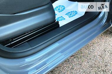 Вантажопасажирський фургон Volkswagen Caddy 2015 в 