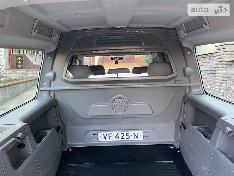 Мінівен Volkswagen Caddy 2008 в Чернівцях