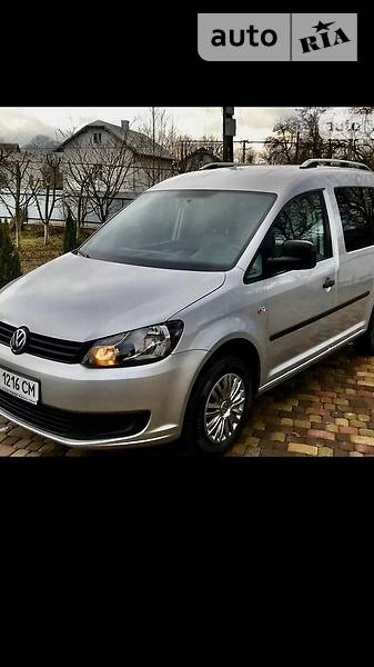 Вантажопасажирський фургон Volkswagen Caddy 2012 в Чернівцях
