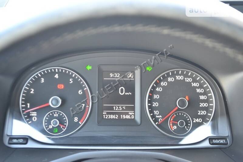 Вантажопасажирський фургон Volkswagen Caddy 2016 в Хмельницькому