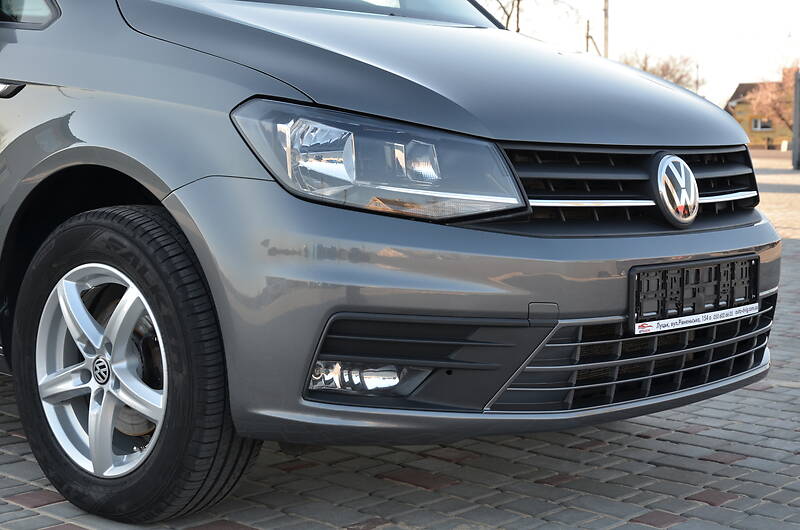 Мінівен Volkswagen Caddy 2016 в Луцьку