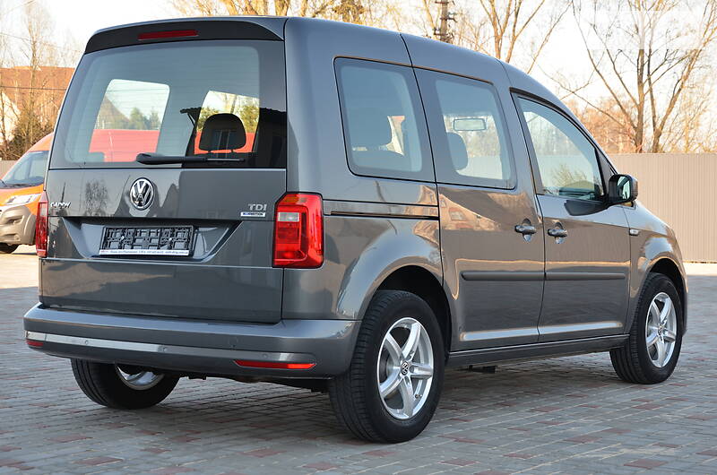 Мінівен Volkswagen Caddy 2016 в Луцьку