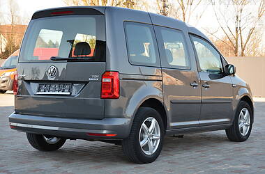 Мінівен Volkswagen Caddy 2016 в 