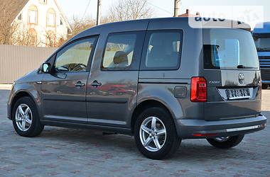 Мінівен Volkswagen Caddy 2016 в 