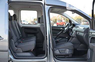 Мінівен Volkswagen Caddy 2016 в 