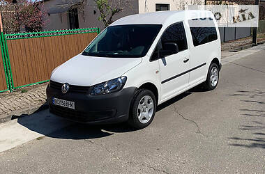 Volkswagen Caddy 2011