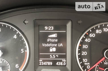 Вантажопасажирський фургон Volkswagen Caddy 2011 в 