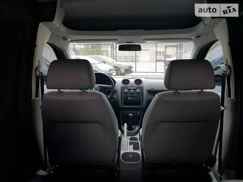 Вантажопасажирський фургон Volkswagen Caddy 2005 в Запоріжжі