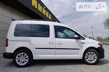 Універсал Volkswagen Caddy 2016 в 