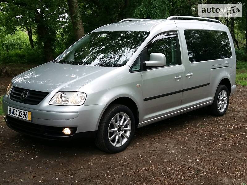 Мінівен Volkswagen Caddy 2010 в Чернівцях