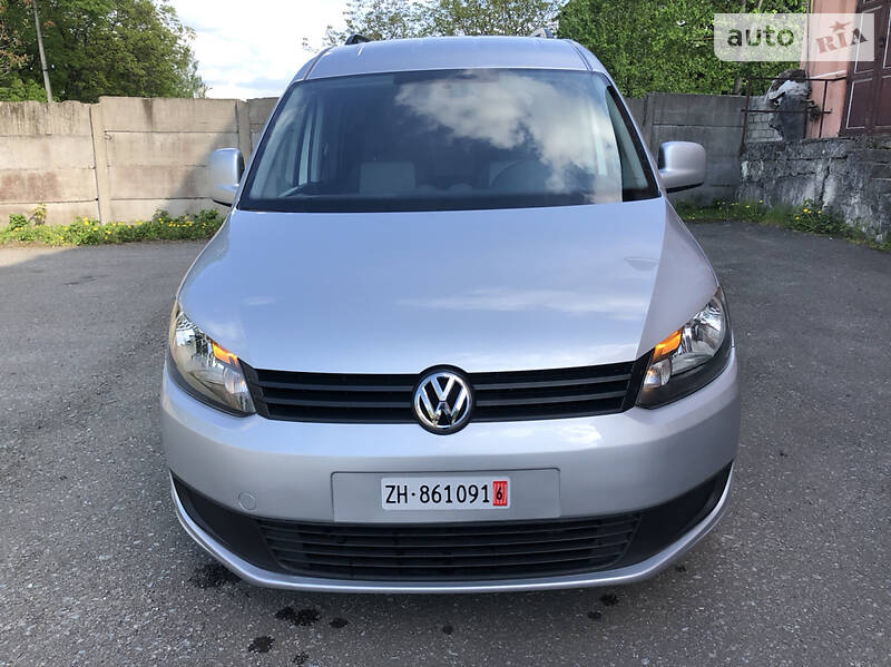 Мінівен Volkswagen Caddy 2013 в Львові