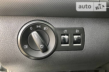 Мінівен Volkswagen Caddy 2012 в 