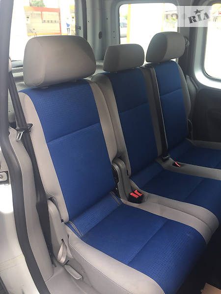 Універсал Volkswagen Caddy 2008 в Чернівцях