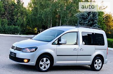 Мінівен Volkswagen Caddy 2014 в 
