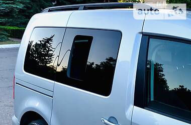 Мінівен Volkswagen Caddy 2014 в 