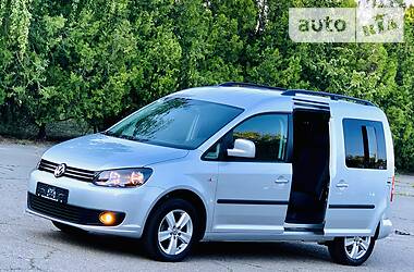Мінівен Volkswagen Caddy 2014 в 