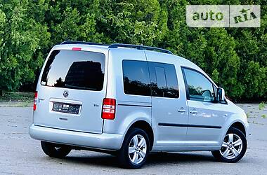 Мінівен Volkswagen Caddy 2014 в 