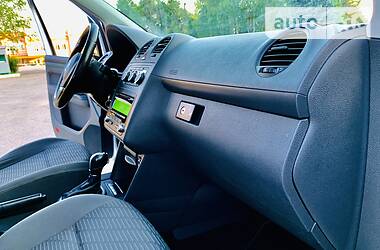 Мінівен Volkswagen Caddy 2014 в 