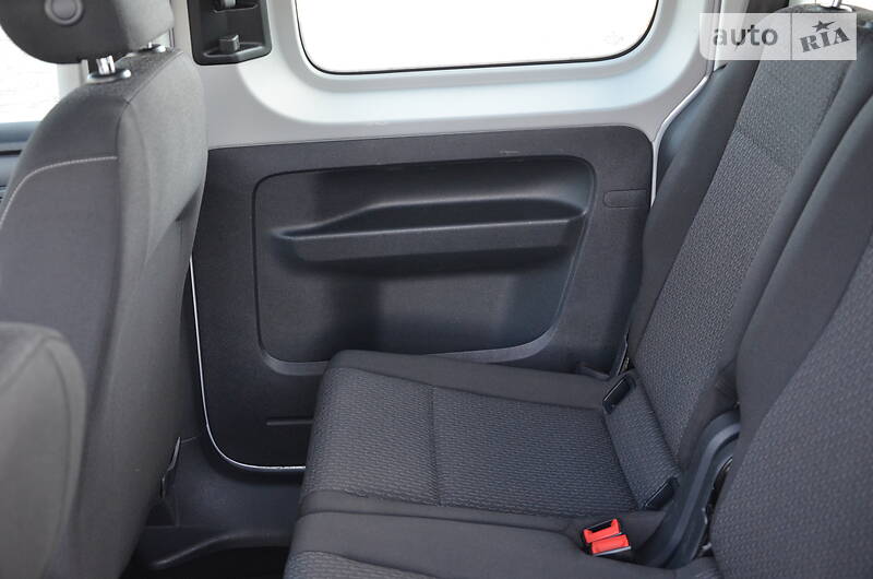 Мінівен Volkswagen Caddy 2017 в Луцьку