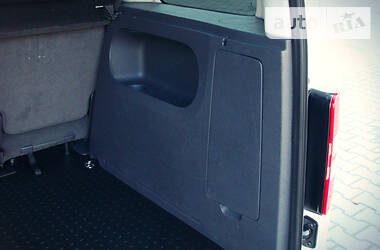 Мінівен Volkswagen Caddy 2014 в 