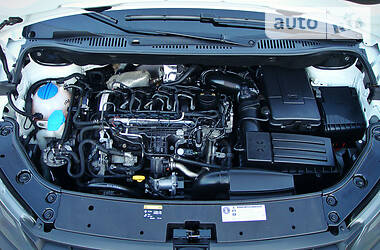 Мінівен Volkswagen Caddy 2014 в 