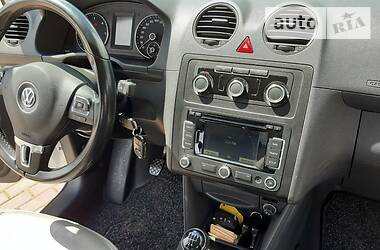Вантажопасажирський фургон Volkswagen Caddy 2015 в 