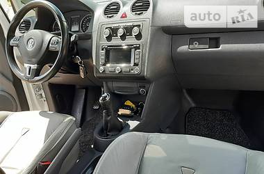 Вантажопасажирський фургон Volkswagen Caddy 2015 в 