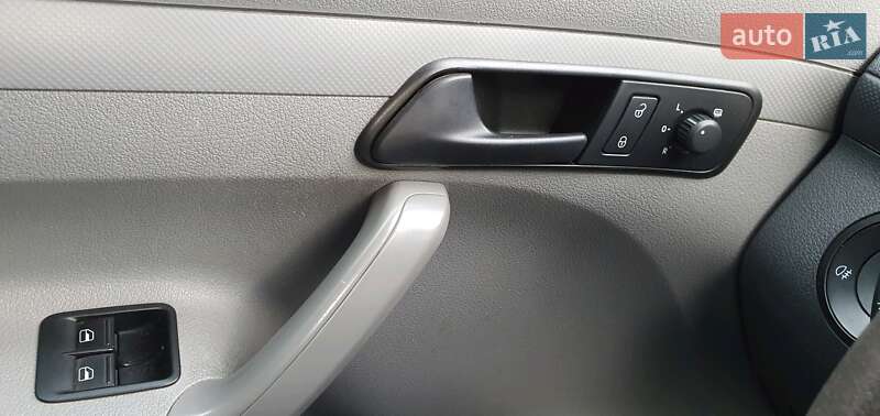 Минивэн Volkswagen Caddy 2009 в Виннице фото 14 Минивэн Volkswagen Caddy 2009 в Виннице