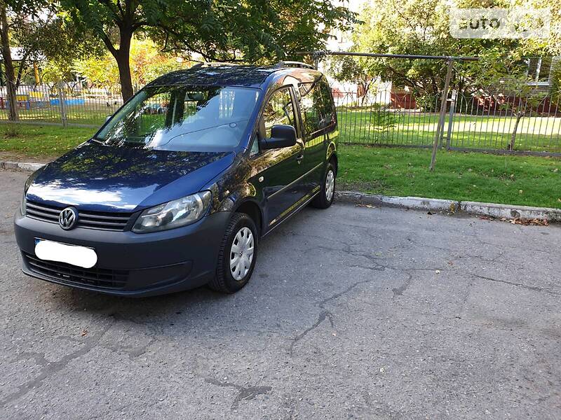 Минивэн Volkswagen Caddy 2012 в Запорожье